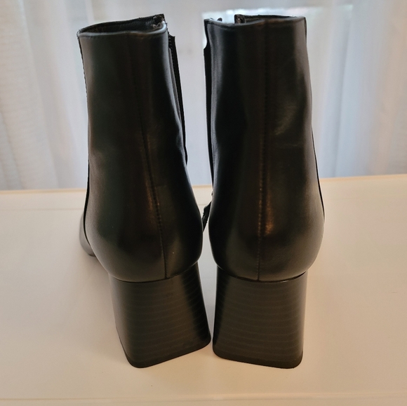 Geox Respira Heel Ankle Boots 8.5 (39) - Picture 5 of 8